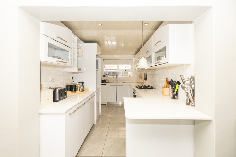 4 Bedroom Property for Sale in Northpine Western Cape